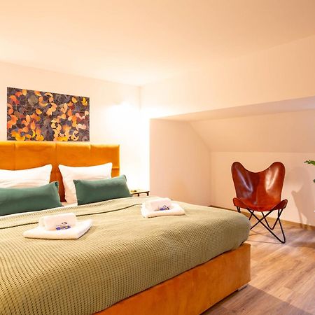 Soulscape Apartments Loft Zwickau Citycenter Mit Tg-Stellplatz, Magenta-Tv Und Klima Dış mekan fotoğraf
